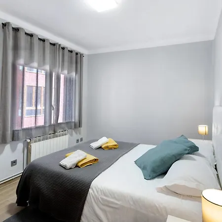 Alfons I Apartment *